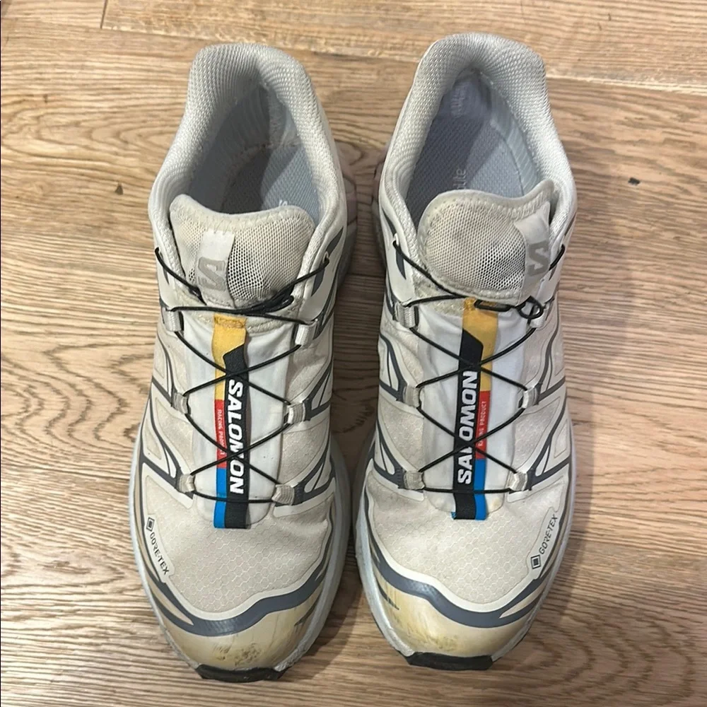 Salomon Women's Trail Running Shoes - Cream and Gray - Picture 4 of 4